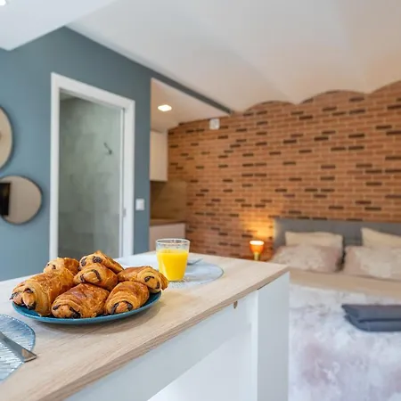 Cosy Renove 150m De Monaco * Босолей