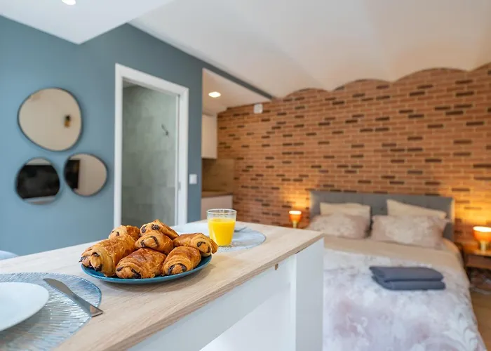Cosy Renove 150m De Monaco * 보솔레이